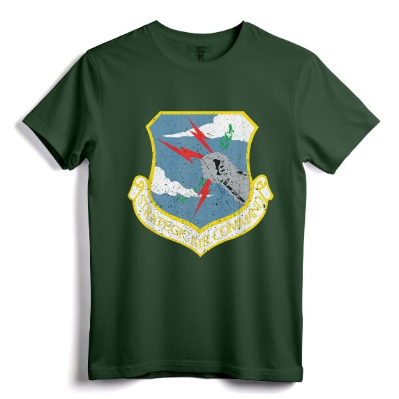 Strategic Air Command SAC Cold War Grunge Vintage T-Shirt - Retro US Air Force Military Tee for History Enthusiasts