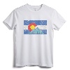Vintage Retro Colorado Flag and Rocky Mountains T-Shirt - Distressed Style Tee for Nature Lovers and Outdoor Enthusiasts