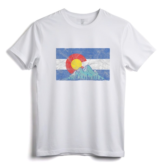 Vintage Retro Colorado Flag and Rocky Mountains T-Shirt - Distressed Style Tee for Nature Lovers and Outdoor Enthusiasts