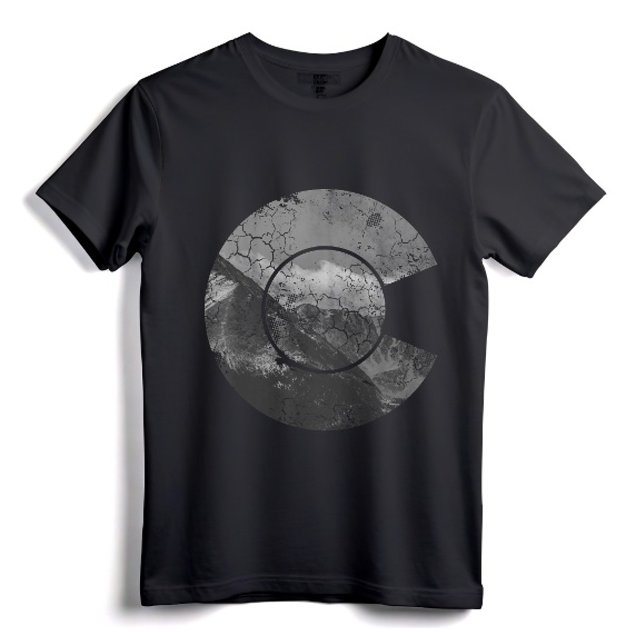 Colorado Mountains Flag Vintage Distressed T-Shirt - Retro Style Apparel for Men, Women, Kids - Celebrate Colorado Day in Style