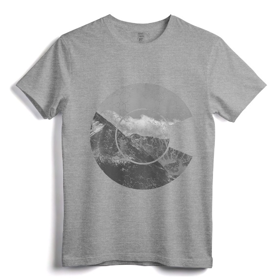 Colorado Mountains Flag Vintage Distressed T-Shirt - Retro Style Apparel for Men, Women, Kids - Celebrate Colorado Day in Style